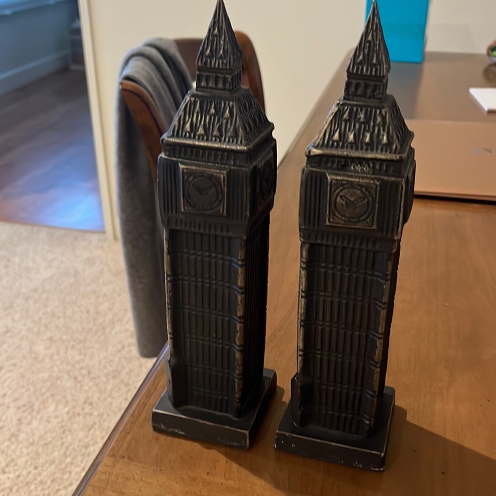 Big Ben RH book ends